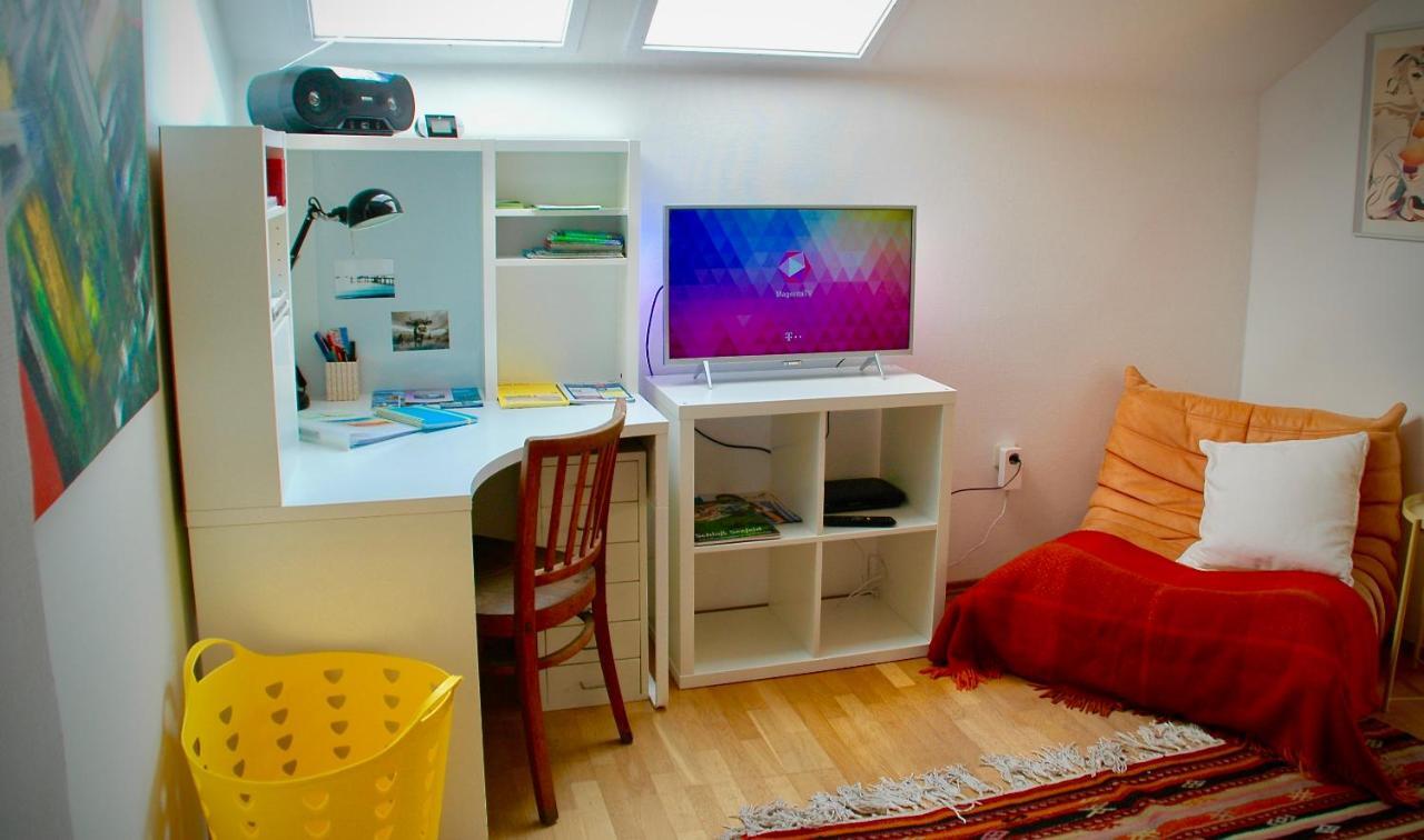 Charmante Ferienwohnung mit Balkon im 5-Seen-Land Hechendorf am Pilsensee Exterior foto